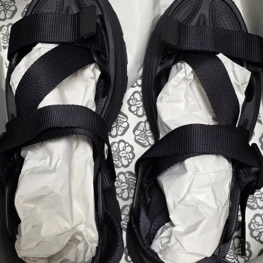 [BUNJANG] Alexander McQueen 667815W4R51 Black Sandals / (풀박스) 알렉산더 맥퀸 정품 667815W4R51 블랙 샌들 새상품