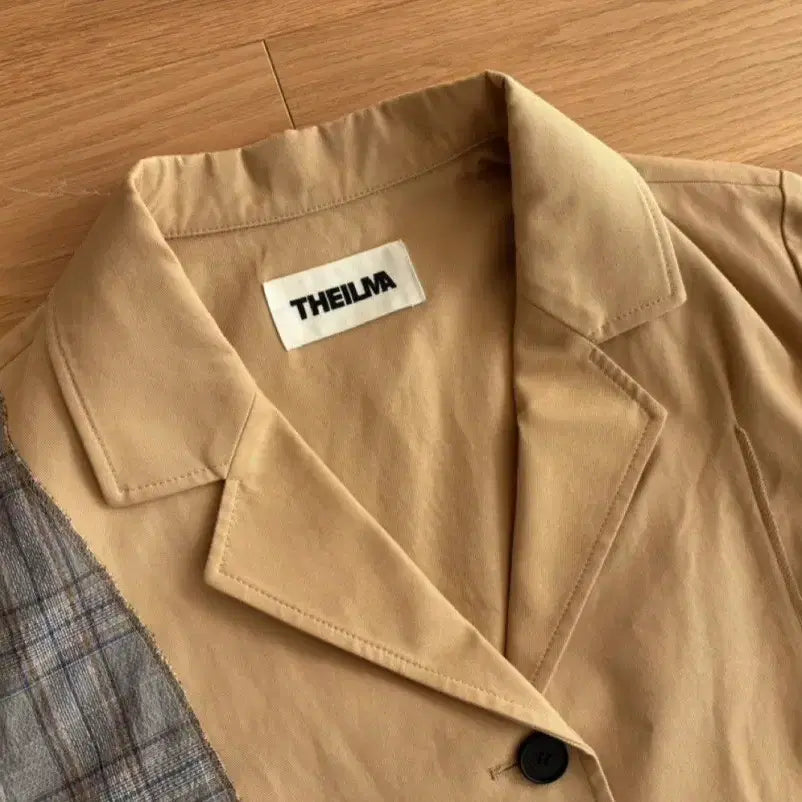 [BUNJANG] THEILMA Asymmetric Color-Block Jacket / THEILMA 더일마 비대칭 배색 자켓