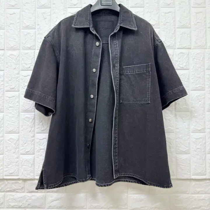 [BUNJANG] Wooyoungmi Palm Tree Short Sleeve Denim Shirt (Size 48) / (25ss새상품급) 우영미 야자수 숏슬리브 데님 (48)