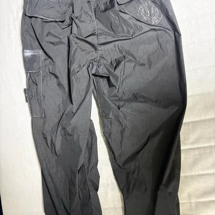 [BUNJANG] Supreme Stone Island Painted Camo Nylon Cargo Pants Black / [S]슈프림 스톤아일랜드 페인티드 카모 나일론 카고팬츠 블랙