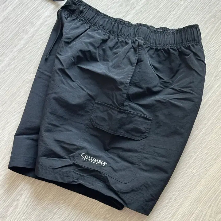 [SOLD OUT] 컬럼비아 반바지 2벌 (블랙+카키)
