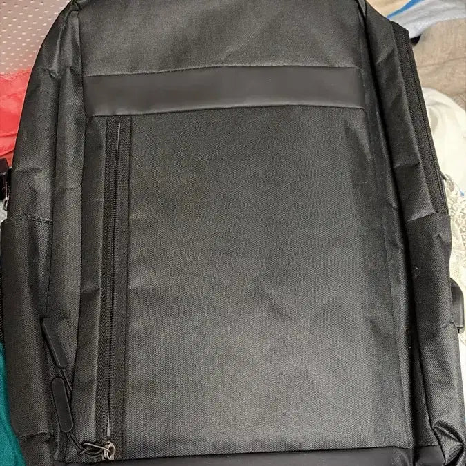[BUNJANG] Black Backpack / 검정색 백팩 가방 새상