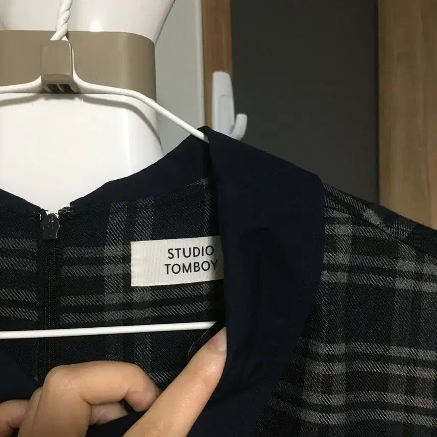 [BUNJANG] Studio Tomboy 22 Collar Dress / 스튜디오톰보이 22 롱 카라 원피스 F
