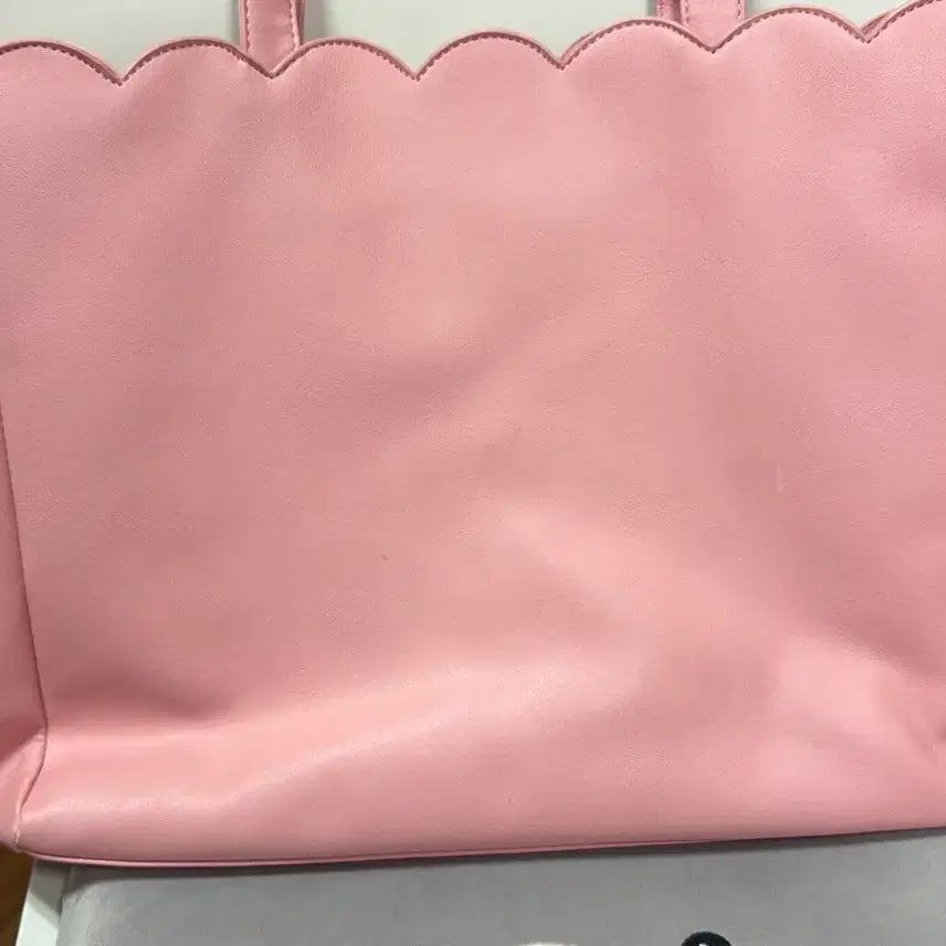 [BUNJANG] Zakamart Ribbon A3 Ita Bag Pink / 자카마트 리본 a3 이타백 핑크