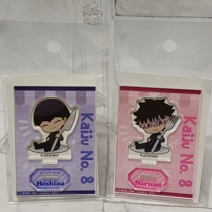 [BUNJANG] Kaiju No. 8 Hoshina Narumi Acrylic Stand / 괴수8호 굿즈 고치캬라 미니 아크릴 스탠드 호시나 나루미