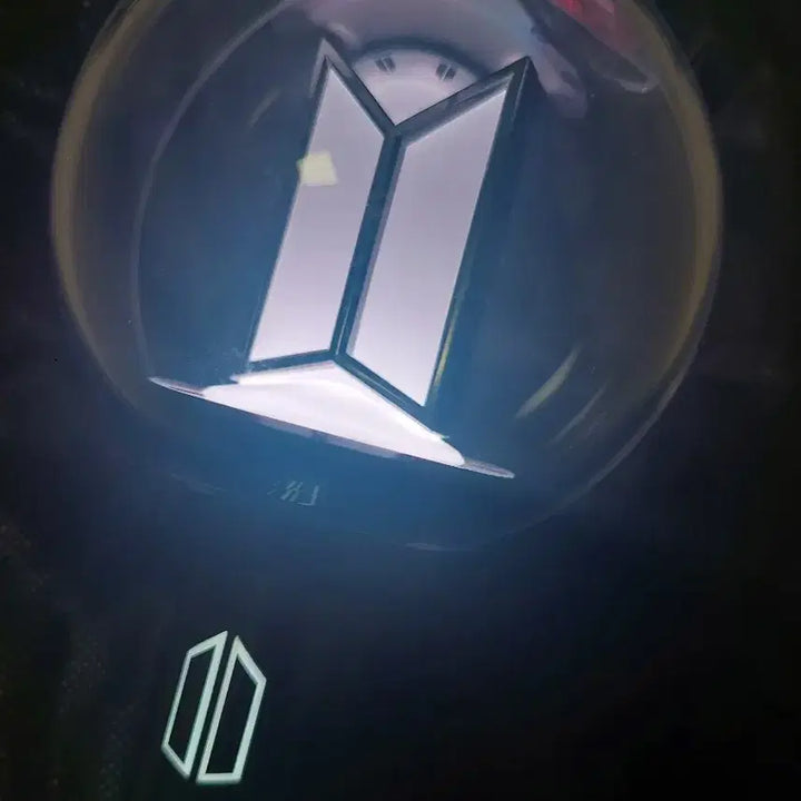 [SOLD OUT] 방탄 응원봉 사미밤 판매합니다