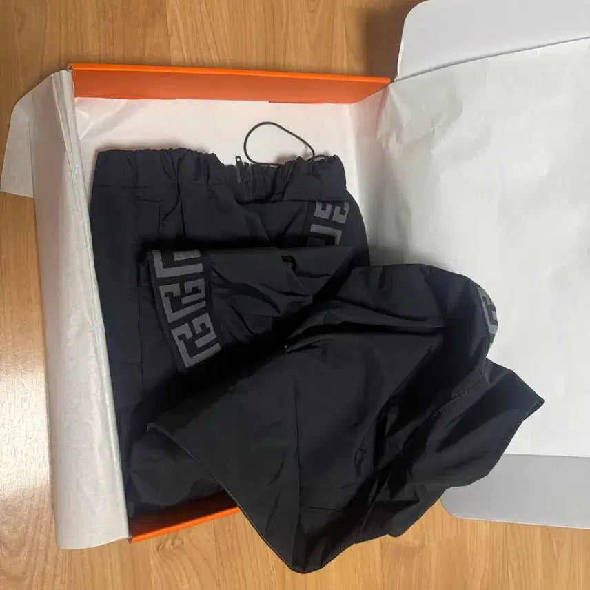 [BUNJANG] Rapinato Etoile Black Windbreaker Jacket (Size 50) / 라피나토에뚜알 / 블랙 바람막이 자켓 / 50 사이즈 새제품 팝니다