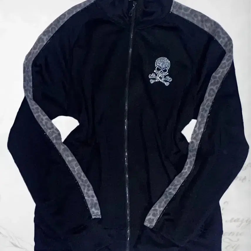 [SOLD OUT] 펑크 지뢰계 중성계 빈티지 갸루 펑크룩 레오파드 해골 져지