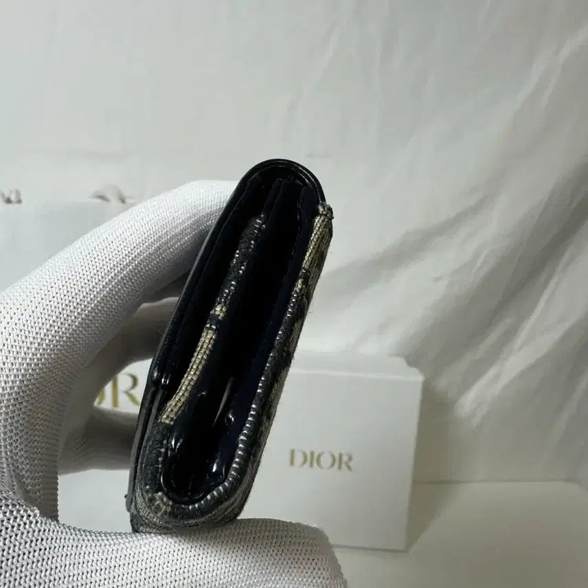 [BUNJANG] Dior Montaigne Veronia Bifold Wallet / 디올 몽테인 베로니아 반지갑 (OS)