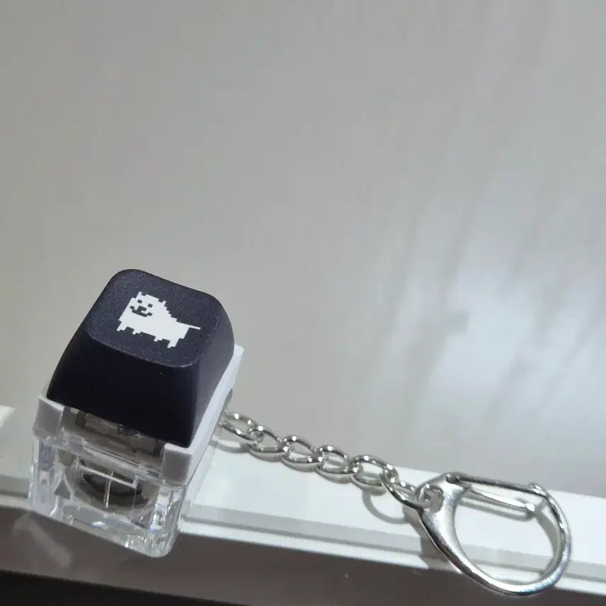 [BUNJANG] Undertale Fan Gamer Popup Exclusive LED Keycap Keychain / [언더테일] 팬게이머 팝업 구매 특전 LED 키캡 키링