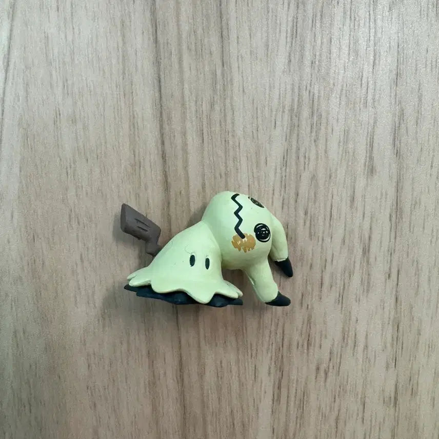 [BUNJANG] Nintendo Pokemon Mimikyu Figure / [개봉] 닌텐도 포켓몬스터 따라큐 모여라 가챠 피규어 들킨 따라큐