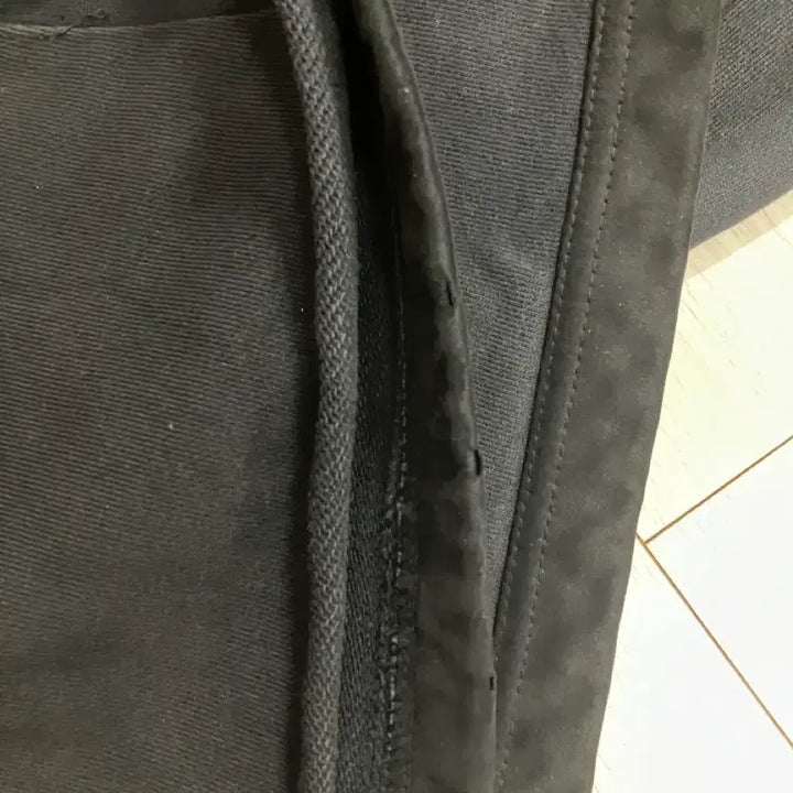 [BUNJANG] Polytelu P.E Graphic Sweat Pants Washed Black (Size 2) / 폴리테루 P.E 그래픽 스웻 팬츠 워시드 블랙(2)