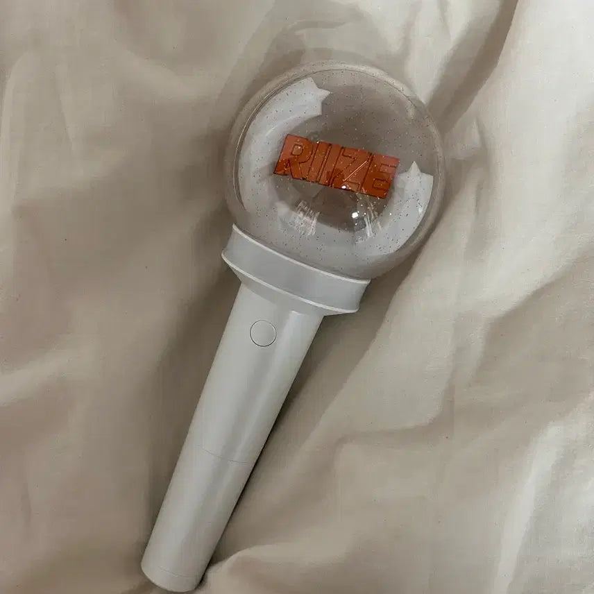 [SOLD OUT] 라이즈 응원봉 팝니당
