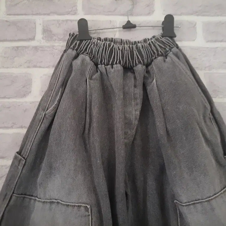 [BUNJANG] Atcorner Grey Bermuda Cropped Jeans / 앳코너 그레이 버뮤다 칠부청바지/알뜰한여우