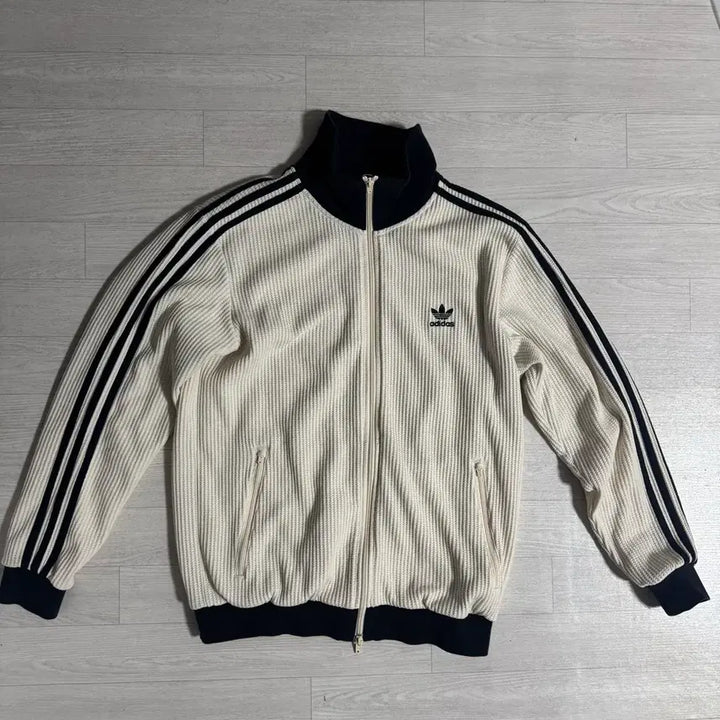 [BUNJANG] Adidas Waffle Beckenbauer Track Top XL / 아디다스 와플 베켄바우어 트랙탑 XL 황금사이즈