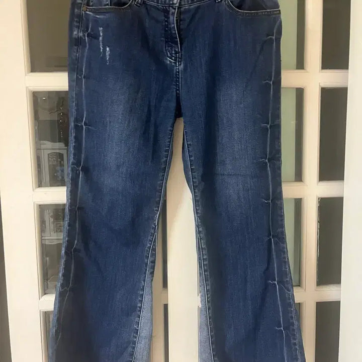 [BUNJANG] VIKI Unique Bootcut Jeans (Size 77) / VIKI 유니크 부츠컷 청바지 (77)
