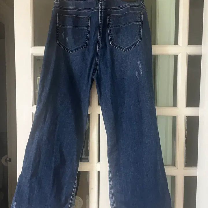 [BUNJANG] VIKI Unique Bootcut Jeans (Size 77) / VIKI 유니크 부츠컷 청바지 (77)