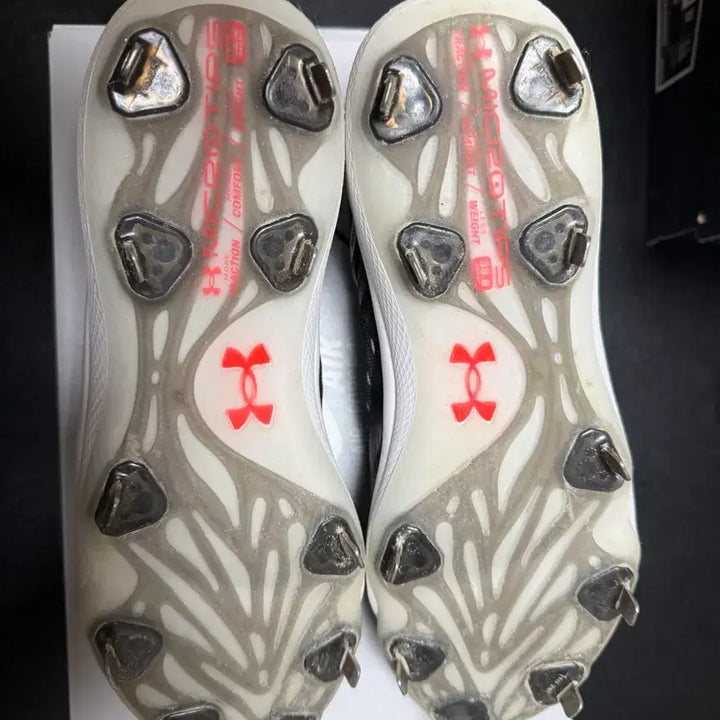[BUNJANG] Under Armour Baseball Spike / 언더아머 야구 징스파이크 1회 사용