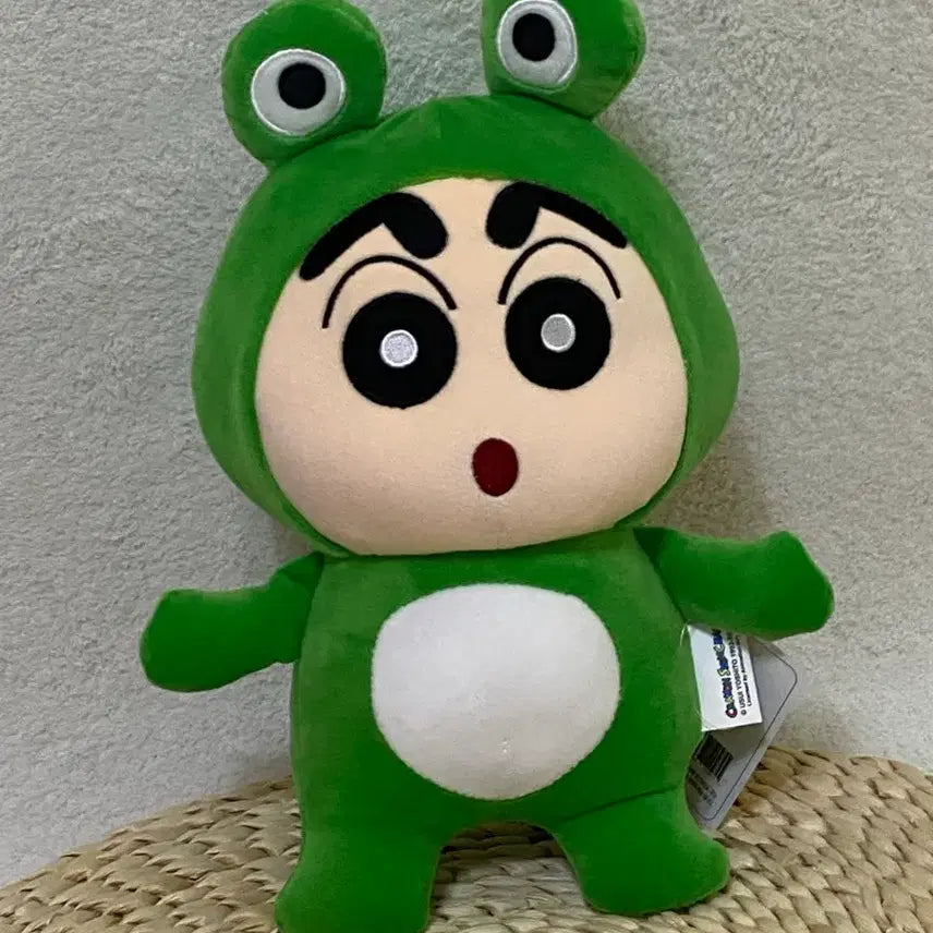 [BUNJANG] Crayon Shin-chan Frog Outfit Plush Doll / 개구리옷 입은 짱구 인형