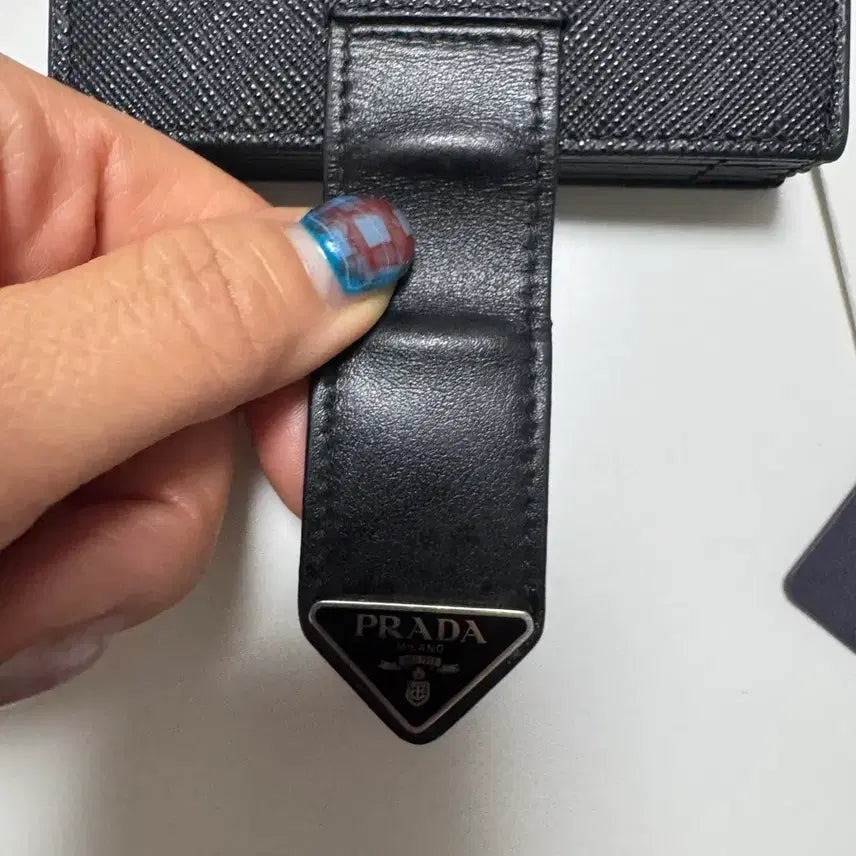 [SOLD OUT] 프라다 사피아노 아코디언 지갑