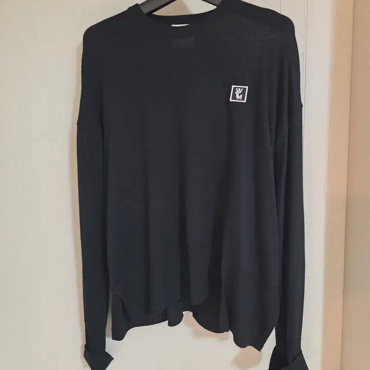 [SOLD OUT] 우영미 자수 절개 니트 50