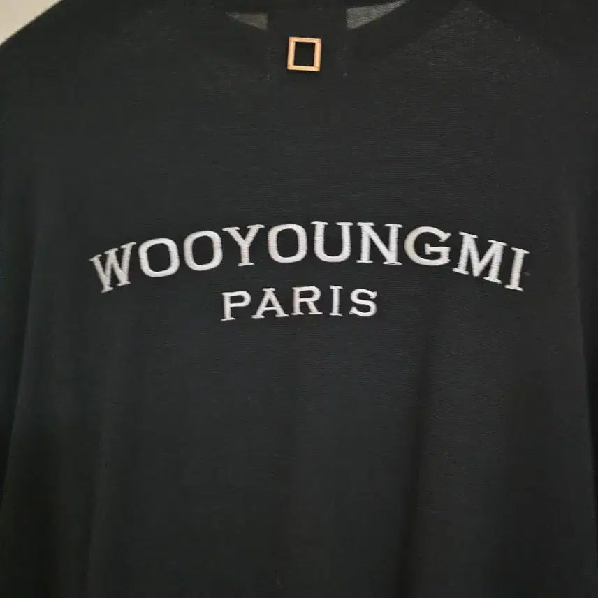 [SOLD OUT] 우영미 자수 절개 니트 50