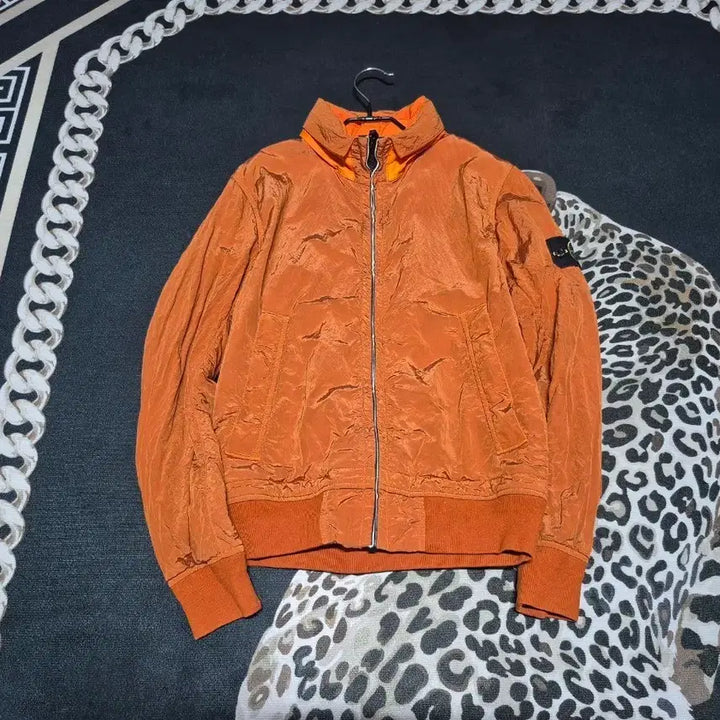 [SOLD OUT] 스톤아일랜드 나일론 메탈 오렌지 봄버 자켓 s 정품