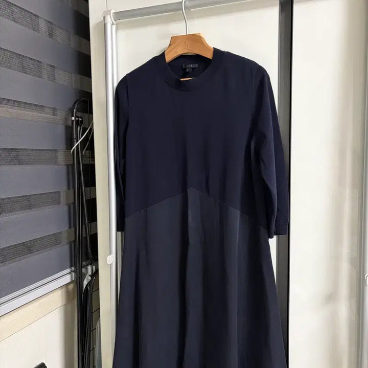 [BUNJANG] COS Navy Knit Dress / [1회 착용] COS 니트 네이비 원피스