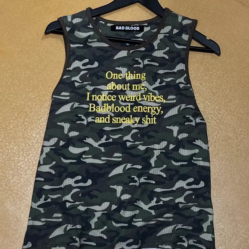 [BUNJANG] Bad Blood Camo Tank Top Sleeveless / L)) 배드 블러드 카모 탱크탑 밀리터리 슬리브리스 민소매