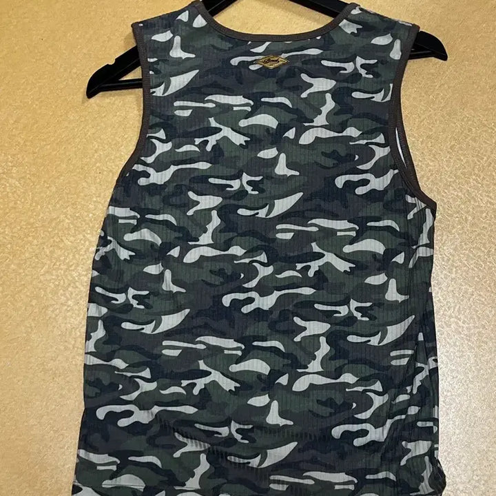 [BUNJANG] Bad Blood Camo Tank Top Sleeveless / L)) 배드 블러드 카모 탱크탑 밀리터리 슬리브리스 민소매