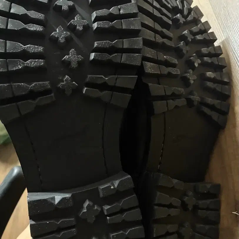 [BUNJANG] Gourmet Grip Boots Size 41 / 골멧 그립부츠 41