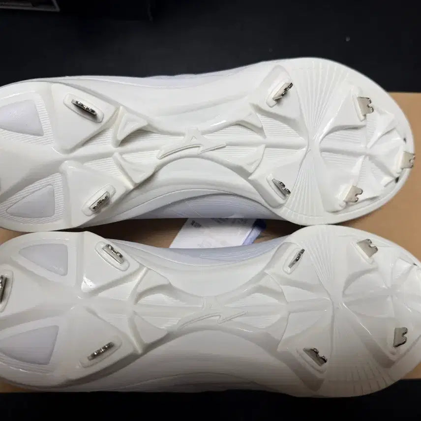 [BUNJANG] Mizuno Baseball Cleats 280mm / 미즈노 야구 징스파이크 새상품