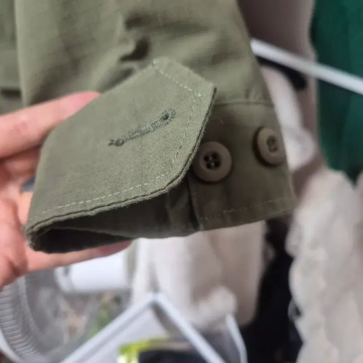 [BUNJANG] DA FEILIU Khaki Pocket Shirt Jacket / DA FEILIU 카키색 포켓 셔츠 자켓 L100 새상품