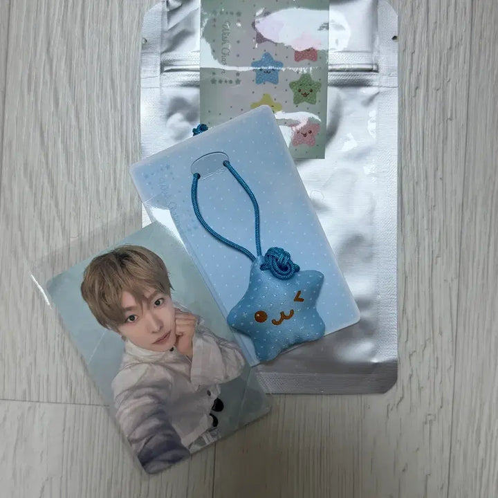 [BUNJANG] NCT WISH Yuushi POB / 엔시티 위시 NCT WISH 유우시 오마모리 팝업 5만원 특전 양도