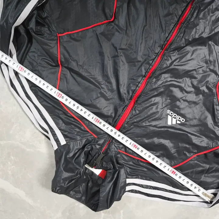 [BUNJANG] Adidas Climaproof Windbreaker Jacket / 아디다스 블랙 바람막이 자켓