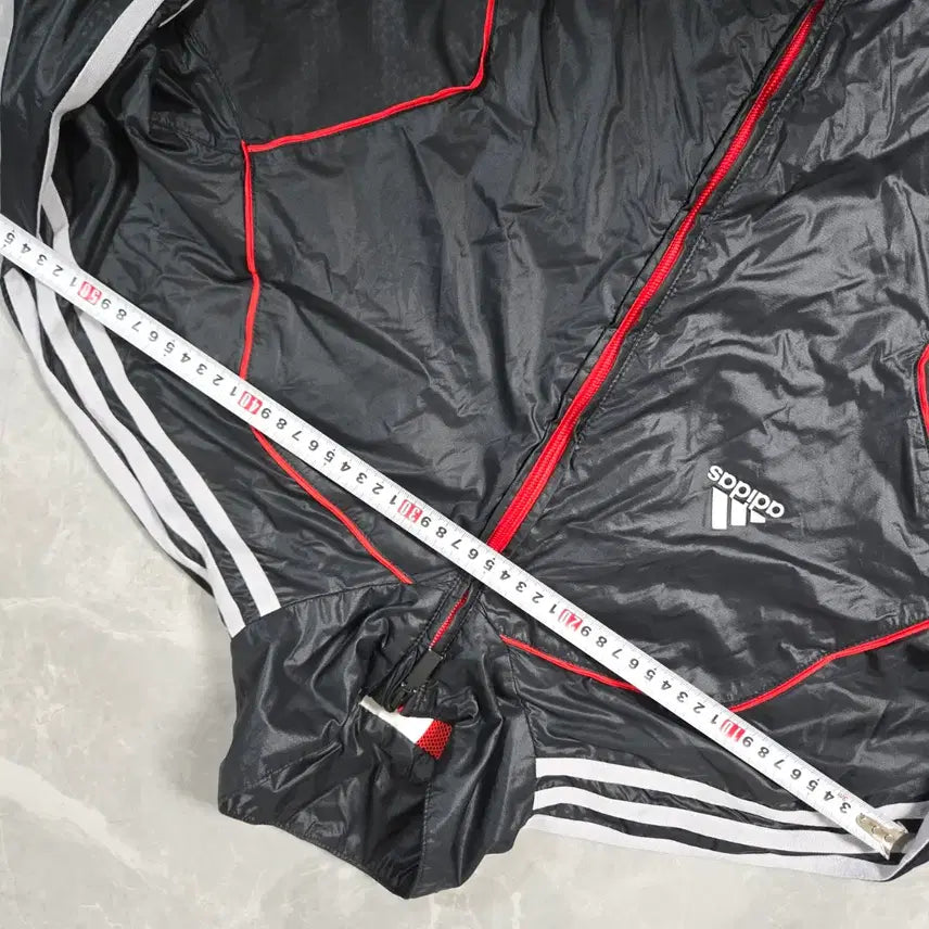 [BUNJANG] Adidas Climaproof Windbreaker Jacket / 아디다스 블랙 바람막이 자켓