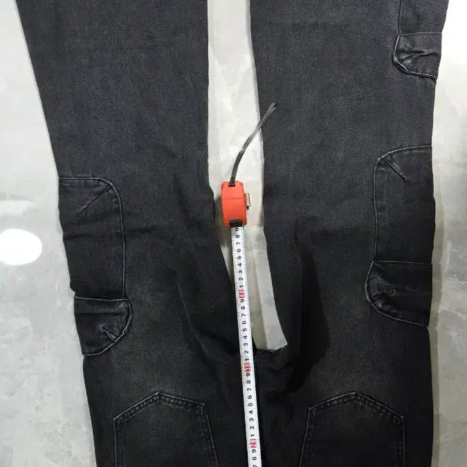 [BUNJANG] Black Washed Cargo Denim Pants / 블랙 워싱 카고 데님 팬츠