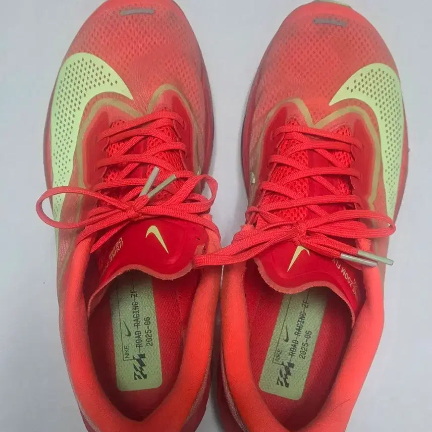 [SOLD OUT] 나이키 줌플라이 6 285 런닝화