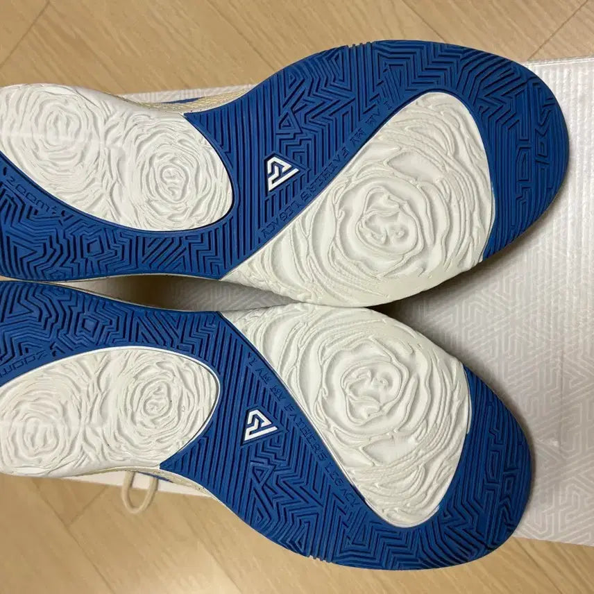 [BUNJANG] Zoom Freak 1 Sneakers / 줌프릭1 280