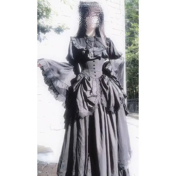 [BUNJANG] Gothic Lolita Collar Shirt and Skirt Set / 고딕 로리타 칼라장식+셔츠+스커트 세트(2컬러)