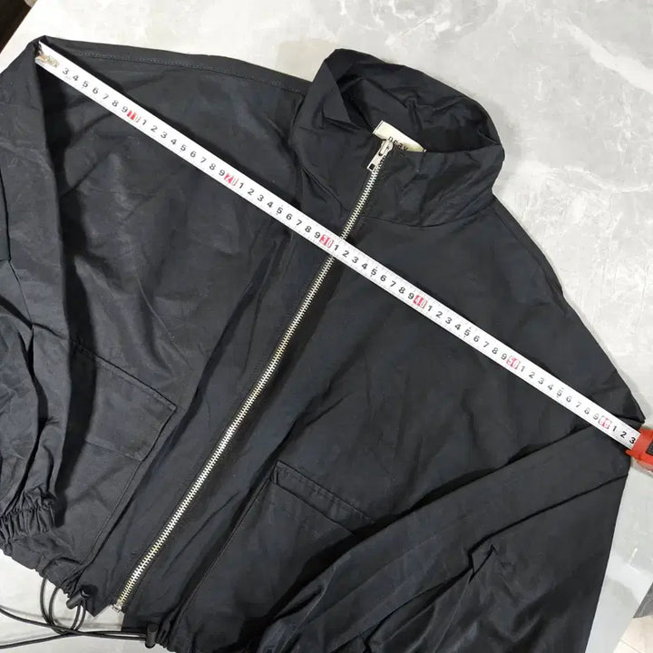 [BUNJANG] Black Cropped Zip-Up Jacket / 검정색 집업 숏 자켓