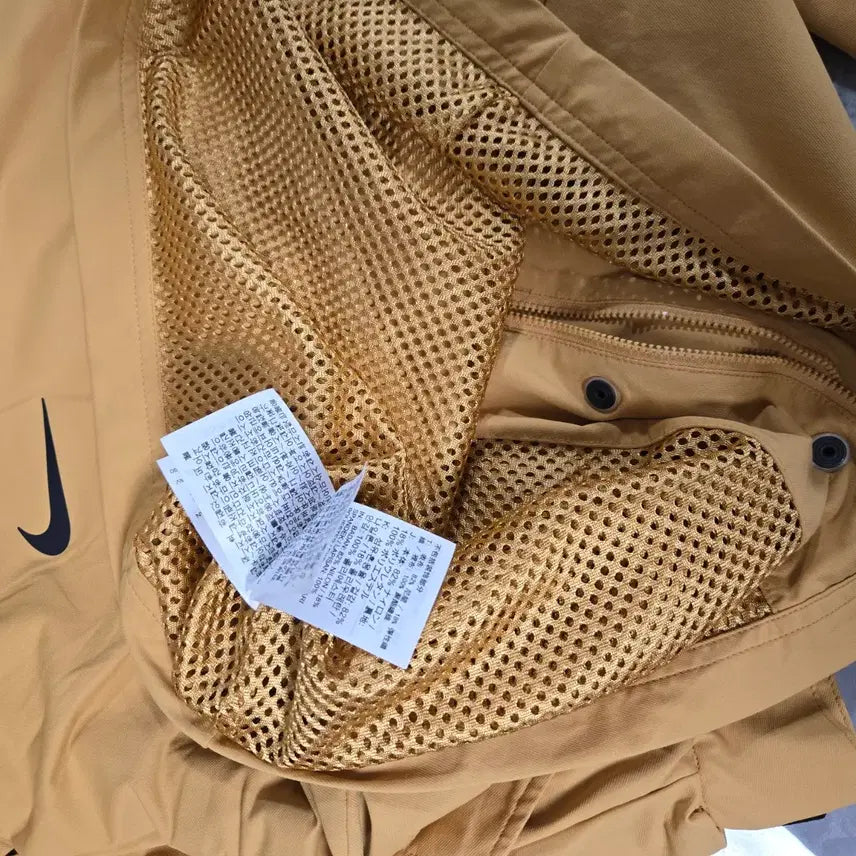 [BUNJANG] Nike Yellow Field Jacket Women&