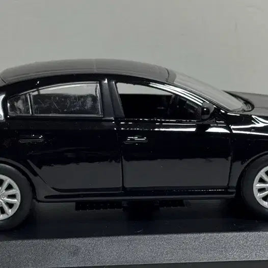 [BUNJANG] Renault Samsung SM5 Black Pearl Diecast Model / 르노 삼성 SM5 블랙펄