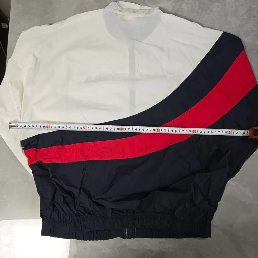 [BUNJANG] Fila Color Block Windbreaker Jacket / 휠라 FILA 바람막이 자켓 화이트/네이비/레드