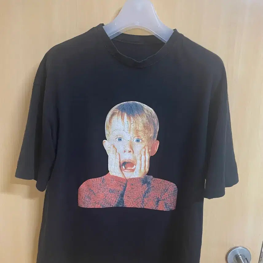 [BUNJANG] Home Alone Kevin T-Shirt / 영화 나홀로집에 케빈 티셔츠