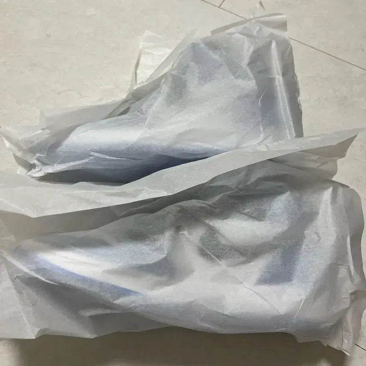[BUNJANG] Jordan 1 Retro High OG University Blue Sneakers 270 / 조던 1 레트로 하이 OG 유니버시티 블루 270