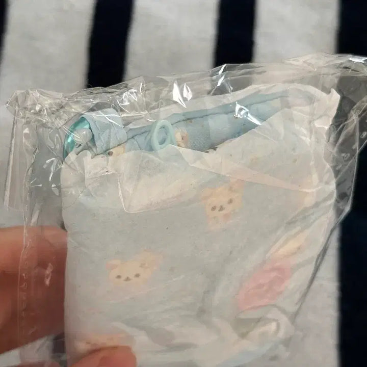 [SOLD OUT] (미개봉) 코리락쿠마 가득 코인 케이스 지갑 천사 하늘색