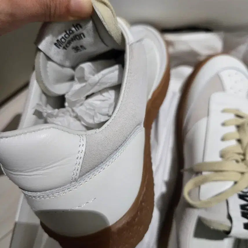 [BUNJANG] Maison Margiela MM6 German Army Sneakers White/Beige / MM6 메종 마르지엘라 독일군 스니커즈 235
