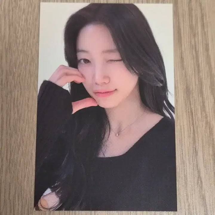 [SOLD OUT] 르세라핌 카즈하 셀러브레이션 1주차 공방포카 사복포카 포토카드