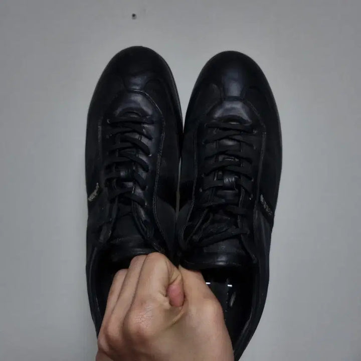 [BUNJANG] Prada Sneakers UK8 / 프라다 스니커즈 uk8